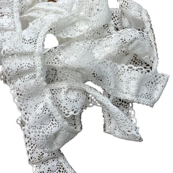 Vintage White Lace Trim Edging Sewing u  Junk Journaling Scrapbooking Embellishm - Picture 4 of 4